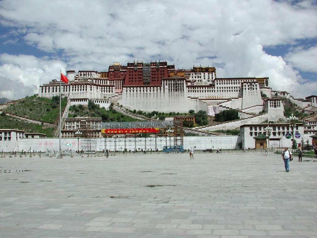 26_overview_potala_from_south3