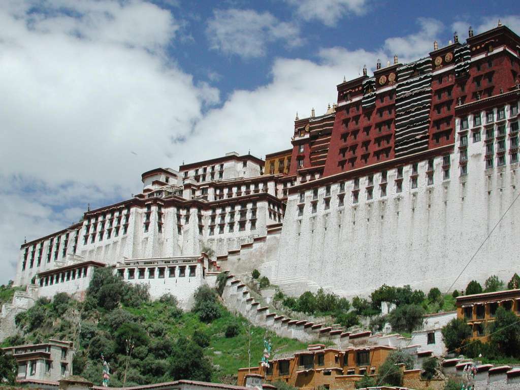 29_potala_from_south_left_part