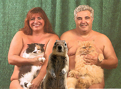 fotos familias raras desnudos gato perro