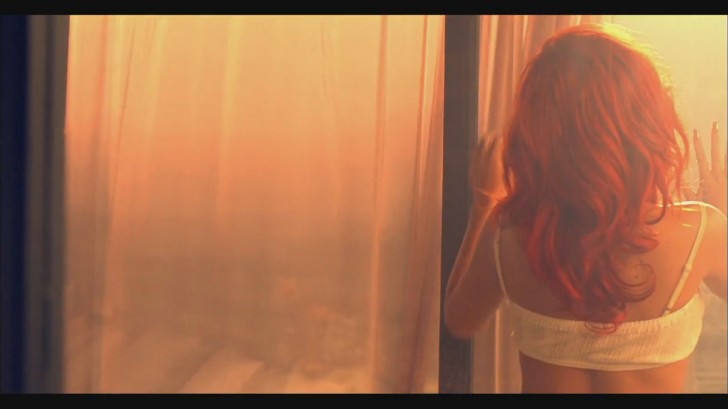 rihanna california king bed video