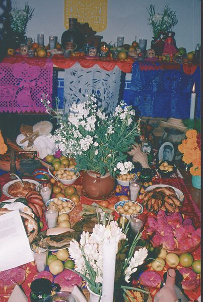 Ofrenda mixteca poblana dia muertos