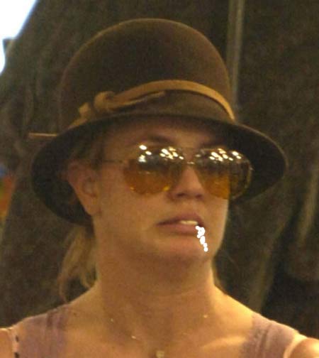 britney spears sombrero