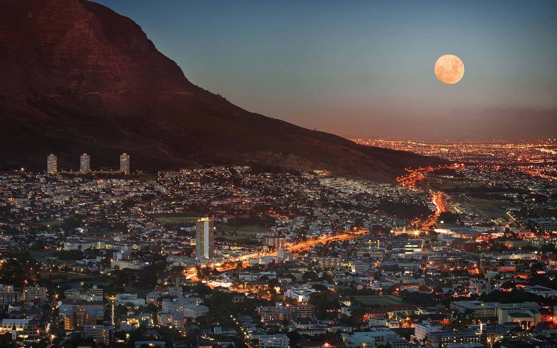 Ciudad del Cabo sudafrica noche