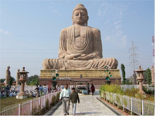 estatua buda bodhgaya